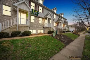 413 N Charles St, Cortland, IL 60112 - Photo 1