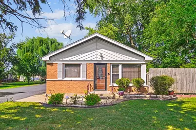 6404 W 85th Place, Burbank, IL 60459 - Photo 1
