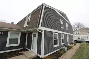 360 Farmingdale Cir, Vernon Hills, IL 60061 - Photo 1