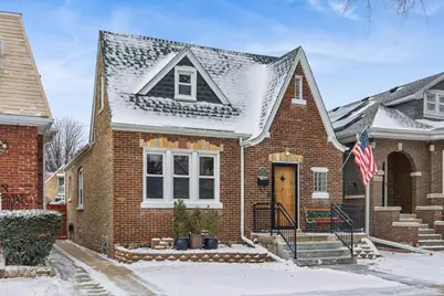 5218 N Mason Avenue, Chicago, IL 60630 - Photo 1