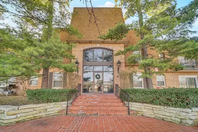 1220 Park Avenue W #134, Highland Park, IL 60035 - Photo 1