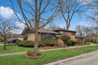 700 Lamon Avenue, Wilmette, IL 60091 - Photo 1