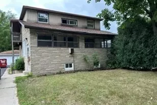 3220 Emmaus Ave, Zion, IL 60099 - Photo 1