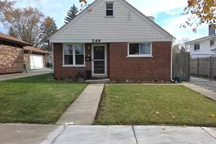 249 Wheeling Ave, Wheeling, IL 60090 - Photo 1