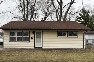 212 Durham Dr, Steger, IL 60475 - Photo 1
