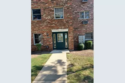 4314 W Shamrock Lane #2D, McHenry, IL 60050 - Photo 1