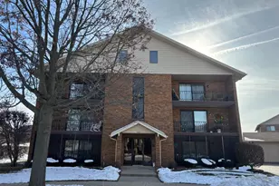 16825 81st Ct, Tinley Park, IL 60477 - Photo 1