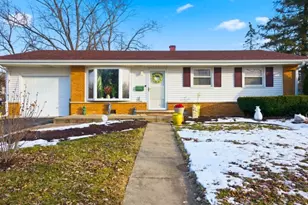 3311 Hickory Ln, Hazel Crest, IL 60429 - Photo 1