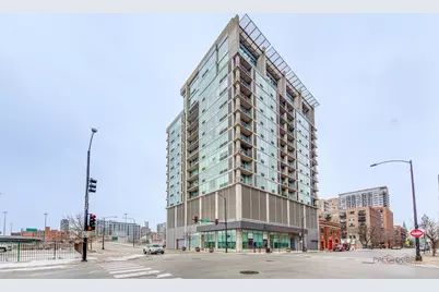 700 W Van Buren Street #1402, Chicago, IL 60607 - Photo 1