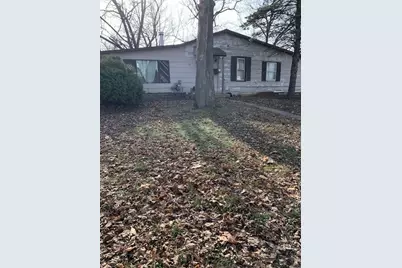 117 Clark Street, Chenoa, IL 61726 - Photo 1