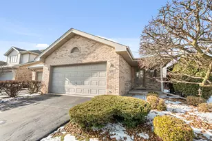17330 Carlyle Ct, Tinley Park, IL 60487 - Photo 1