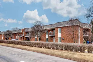 4129 Saratoga Ave, Downers Grove, IL 60515 - Photo 1