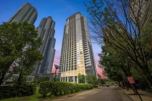 1235 S Prairie Ave, Chicago, IL 60605 - Photo 1