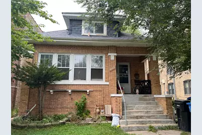 4742 N Kilpatrick Avenue, Chicago, IL 60630 - Photo 1