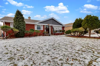 7513 W Ainslie Street, Harwood Heights, IL 60706 - Photo 1