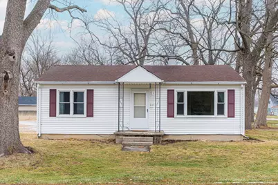 210 S Malta Road, Malta, IL 60150 - Photo 1