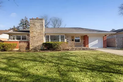 537 S Chestnut Avenue, Arlington Heights, IL 60005 - Photo 1