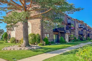 7604 W Lawrence Ave, Harwood Heights, IL 60706 - Photo 1