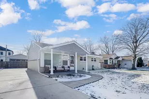 7313 Lyons St, Morton Grove, IL 60053 - Photo 1