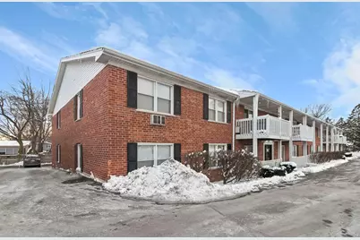 565 Maple Avenue #8, Lisle, IL 60532 - Photo 1