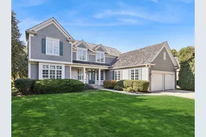 660 S Buckingham Court, Lake Forest, IL 60045 - Photo 1