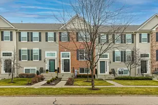 470 Town Center Blvd, Gilberts, IL 60136 - Photo 1