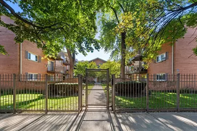 1537 W Farwell Avenue #1N, Chicago, IL 60626 - Photo 1