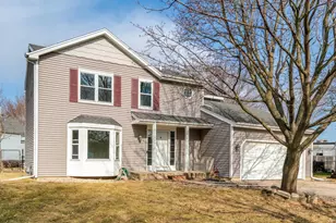 3612 W Drake Ct, McHenry, IL 60050 - Photo 1