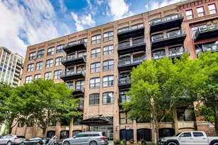 520 W Huron St, Chicago, IL 60654 - Photo 1