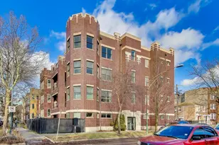 2752 W Argyle St, Chicago, IL 60625 - Photo 1