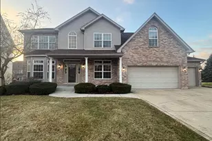 21 W Sandstone Ct, South Elgin, IL 60177 - Photo 1