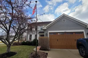 5716 Breezeland Rd, Carpentersville, IL 60110 - Photo 1