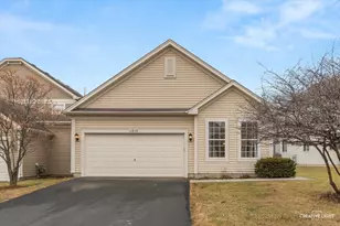 1215 Violet Ln, Joliet, IL 60431 - Photo 1