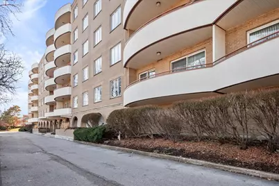6400 N Cicero Avenue #516, Lincolnwood, IL 60712 - Photo 1
