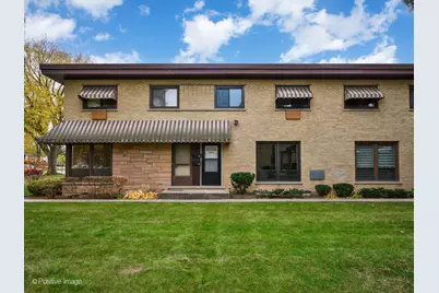 932 N Wheeling Road, Mount Prospect, IL 60056 - Photo 1