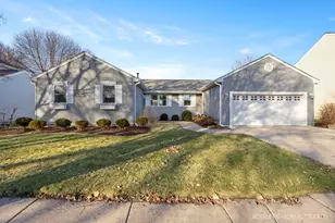 1217 River Oak Dr, Naperville, IL 60565 - Photo 1