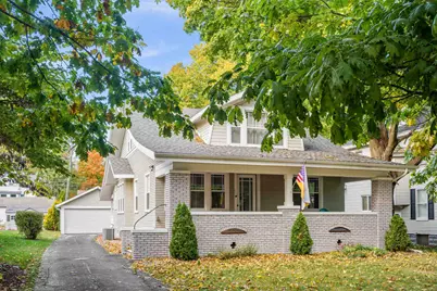 1906 E Taylor Street, Bloomington, IL 61701 - Photo 1