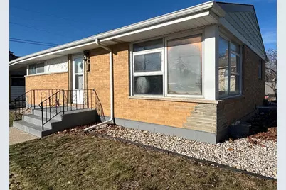 1502 N 35th Avenue, Melrose Park, IL 60160 - Photo 1