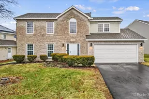 1700 Wildwood Ln, Hanover Park, IL 60133 - Photo 1