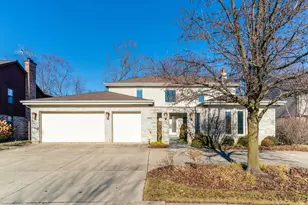 3926 Raintree Ln, Northbrook, IL 60062 - Photo 1