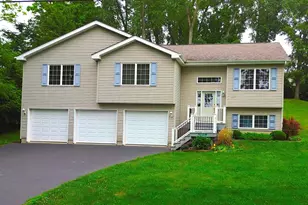 38815 N Broadway Ave, Antioch, IL 60002 - Photo 1