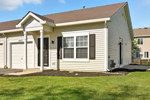 2813 Hoffman St, Plano, IL 60545 - Photo 1