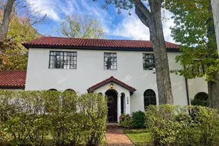 285 Vernon Ave, Glencoe, IL 60022 - Photo 1