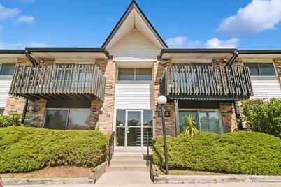 24A Kingery Quarter #202, Willowbrook, IL 60527 - Photo 1