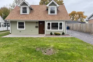 11334 S Nashville Ave, Worth, IL 60482 - Photo 1