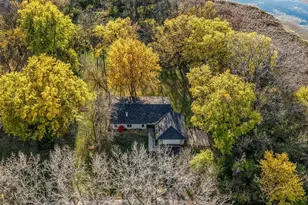 41W229 Colson Dr, Saint Charles, IL 60175 - Photo 1