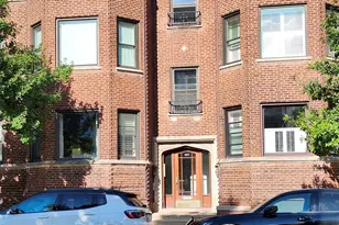 3519 N Pine Grove Ave, Chicago, IL 60657 - Photo 1