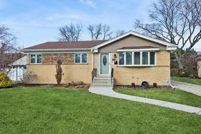 1812 Bonita Avenue, Mount Prospect, IL 60056 - Photo 1