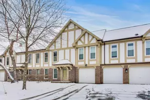 735 Garfield Ave, Libertyville, IL 60048 - Photo 1