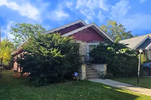 7942 S Yates Blvd, Chicago, IL 60617 - Photo 1